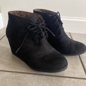 Black suede wedge boots. Size 9.